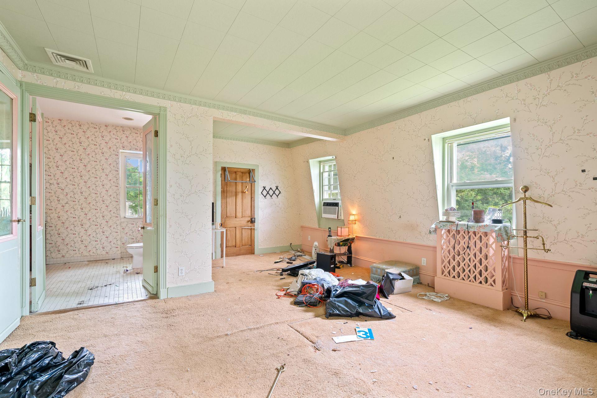 383 W Neck Road – For Sale photo 20