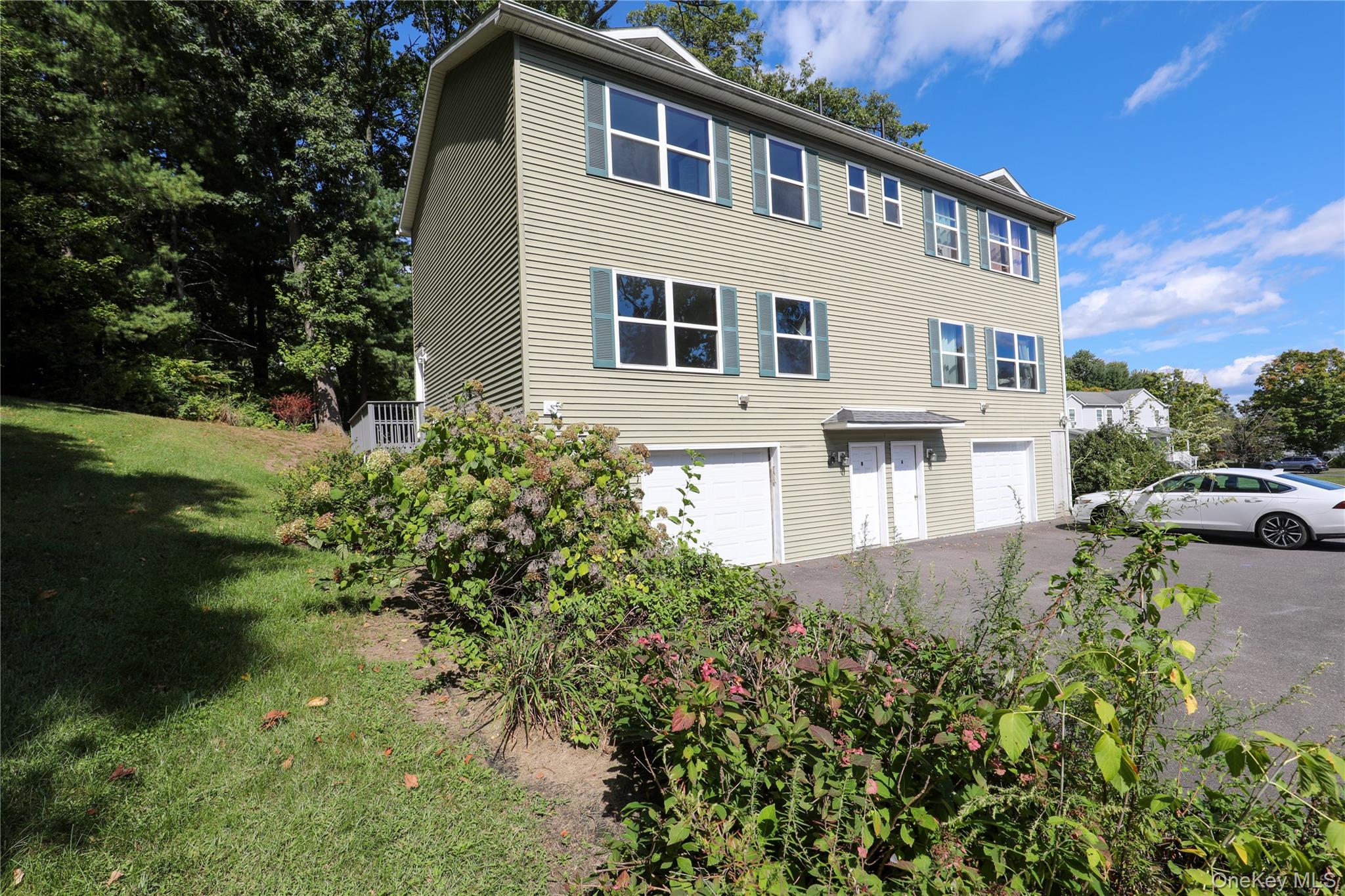 217 Hasbrouck Avenue, Unit B