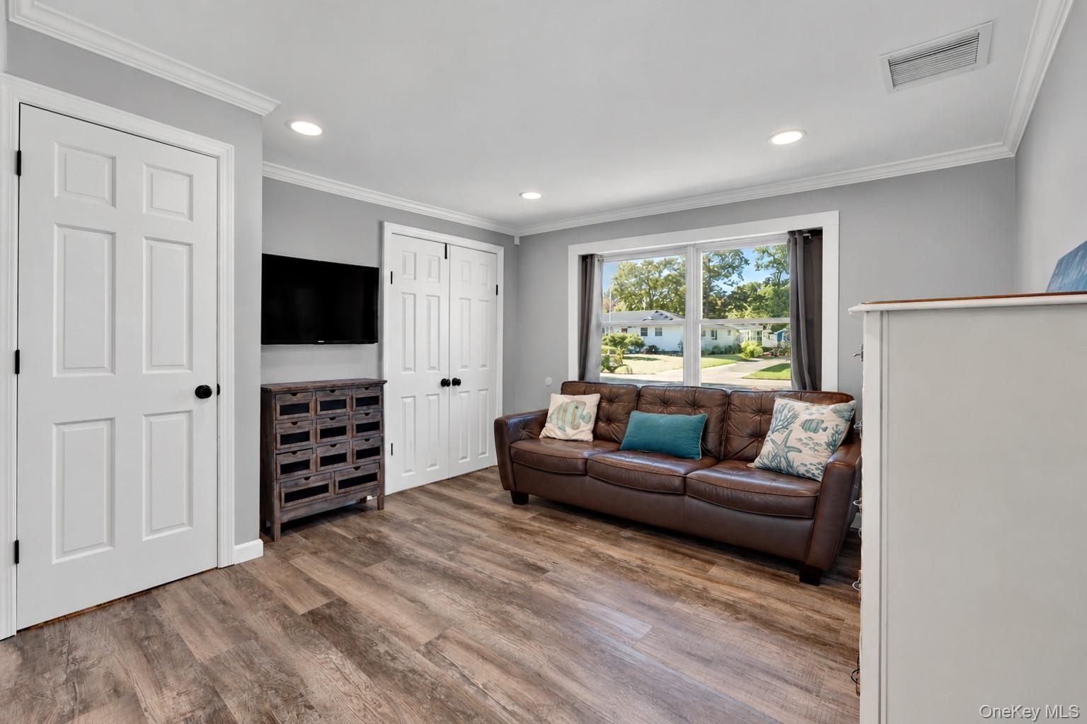 49 Simmons Drive – For Sale photo 4