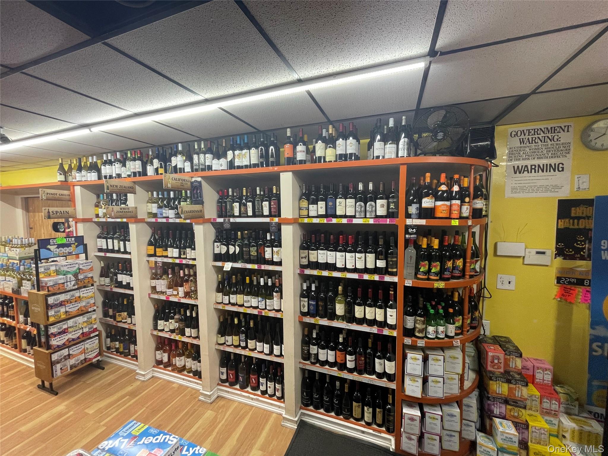 909 Cross Bay Boulevard – For Sale photo 2