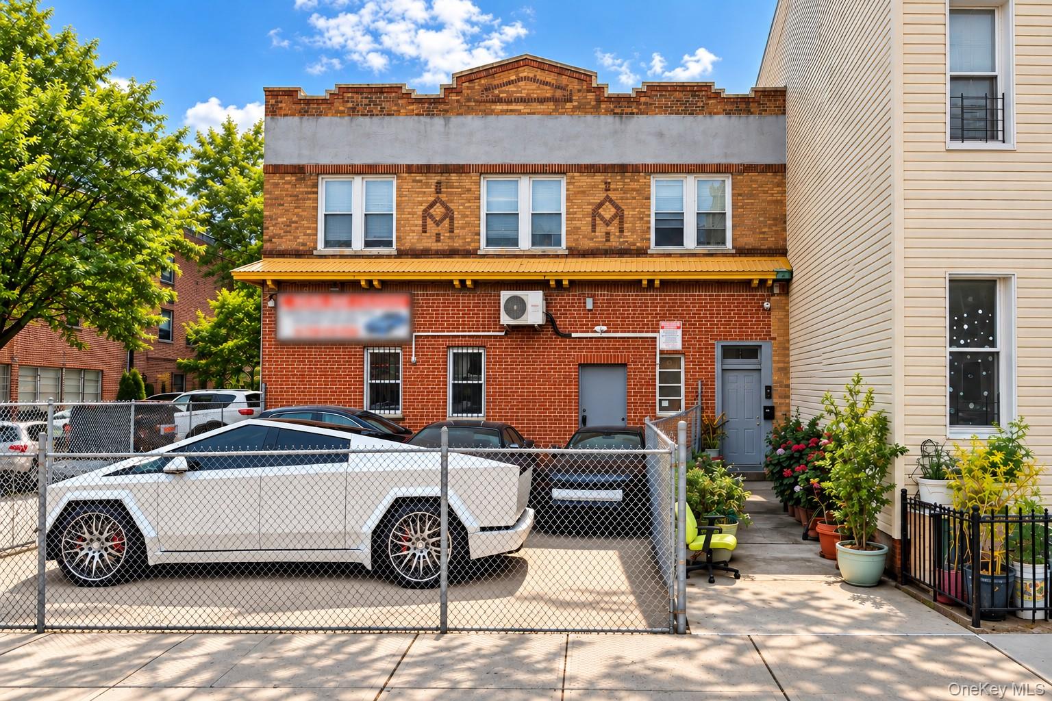 6920 Cooper Avenue – For Rent