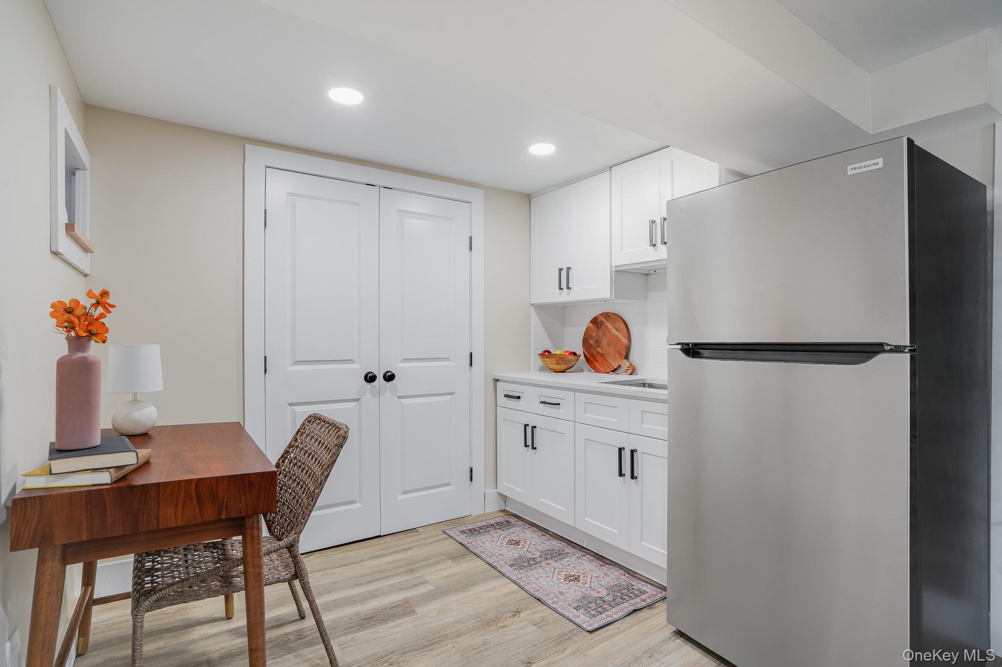 10 Robinson Street – For Sale photo 20