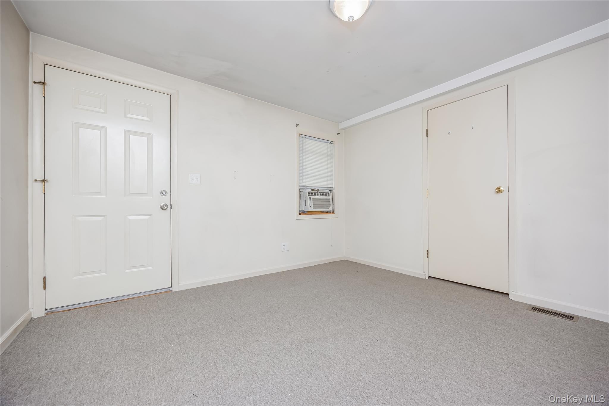 8532 262nd Street – For Sale photo 14