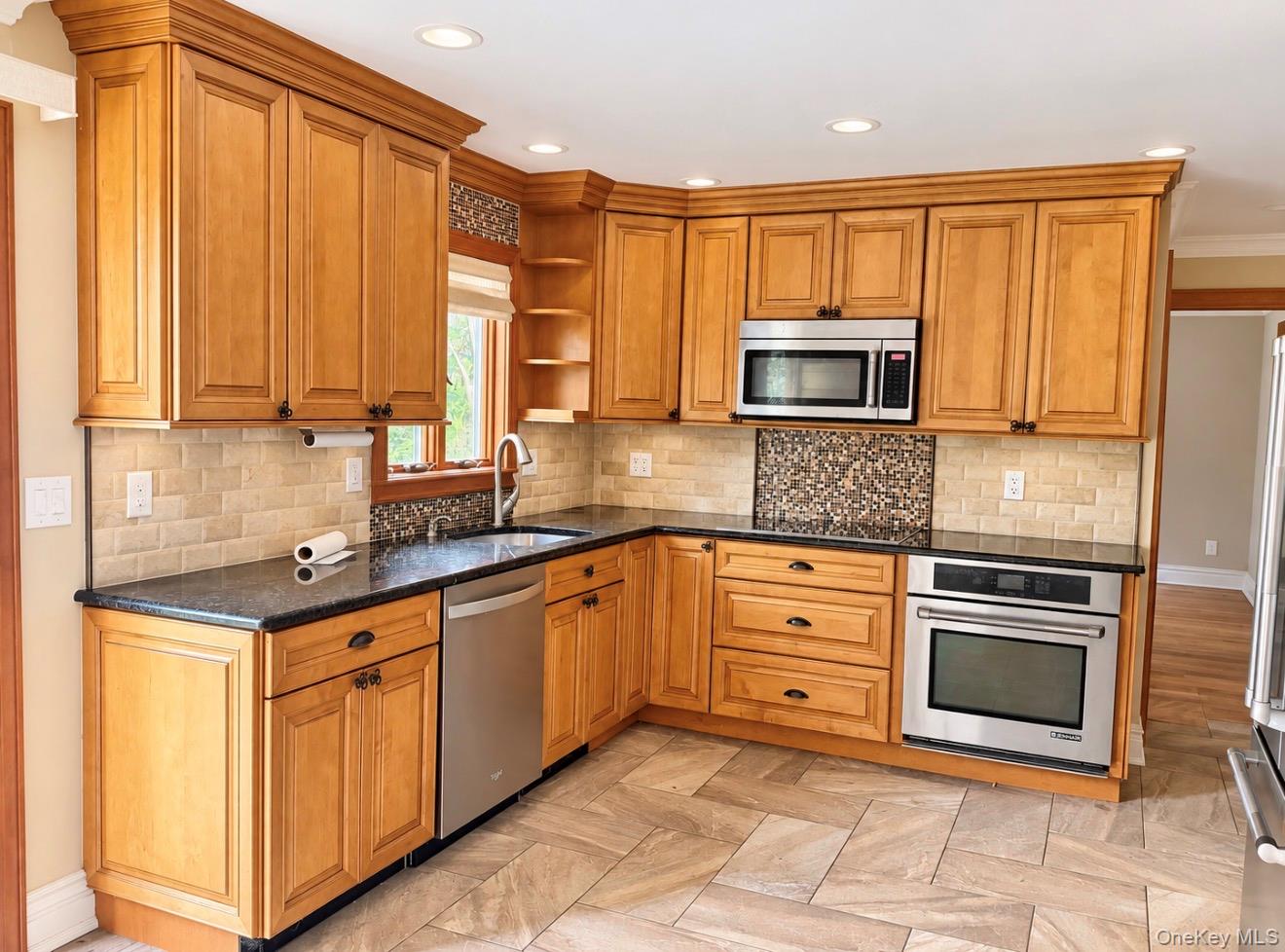 90 Amherst Street – For Sale