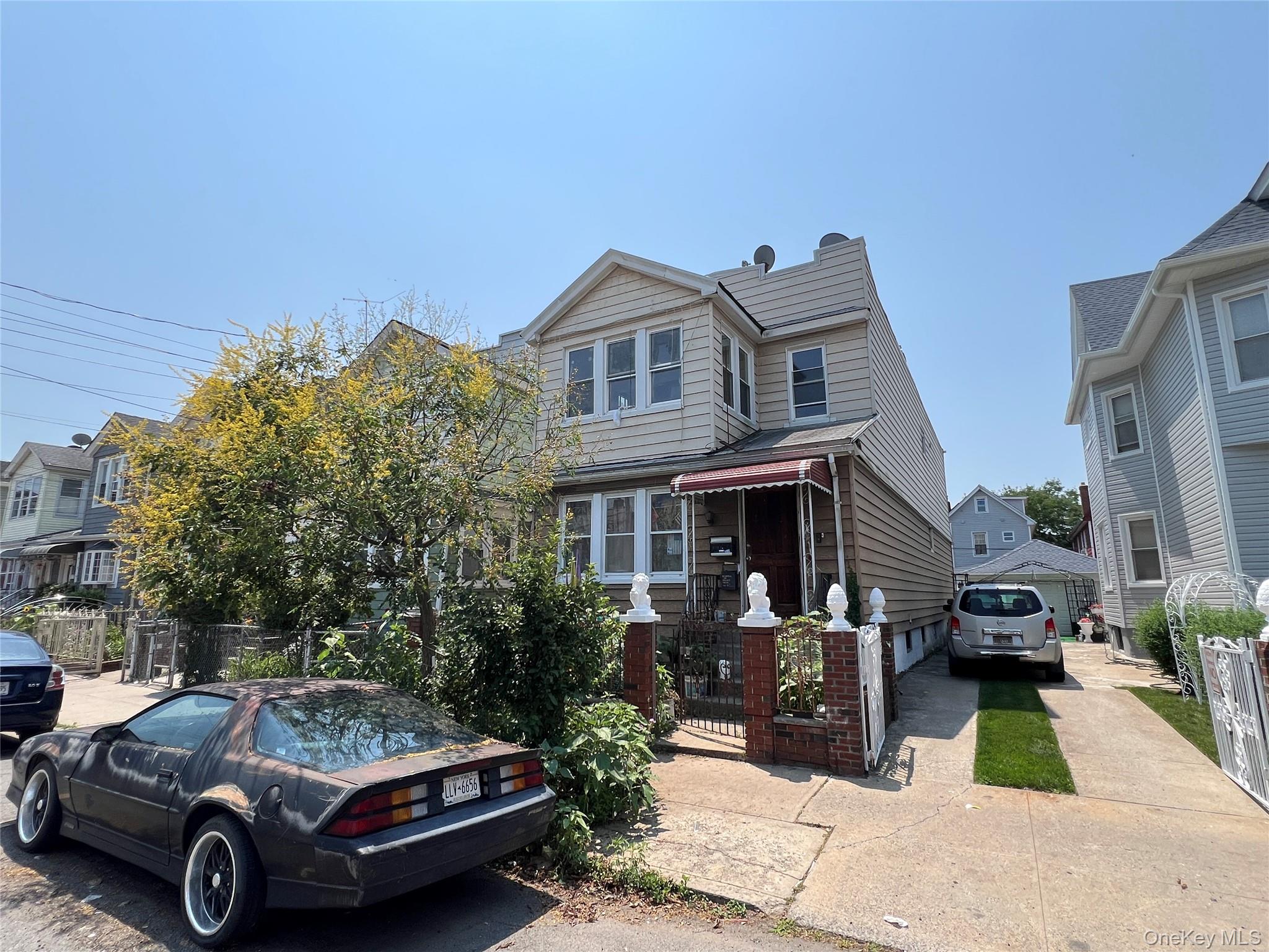 10332 118th Street – For Sale