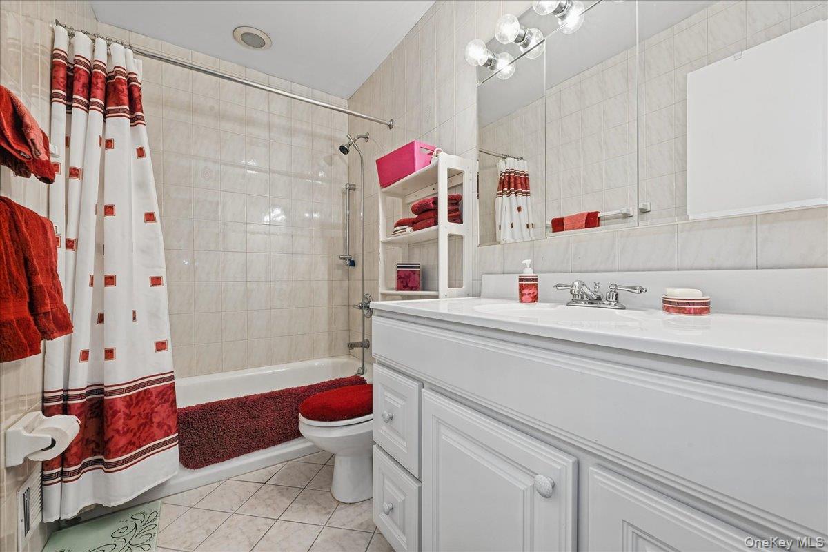 162 Laurel Lane – For Sale photo 23