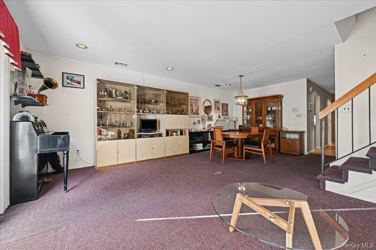 162 Laurel Lane – For Sale photo 20