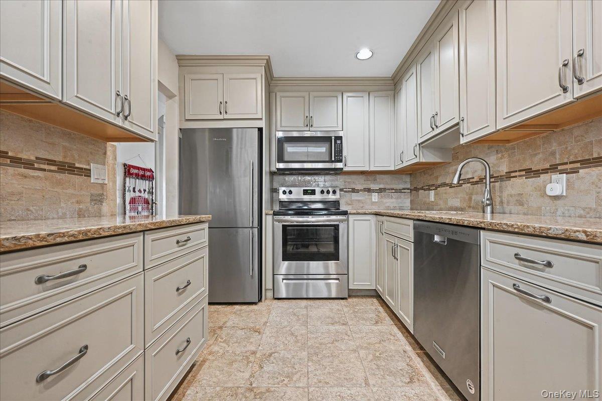 162 Laurel Lane – For Sale photo 9