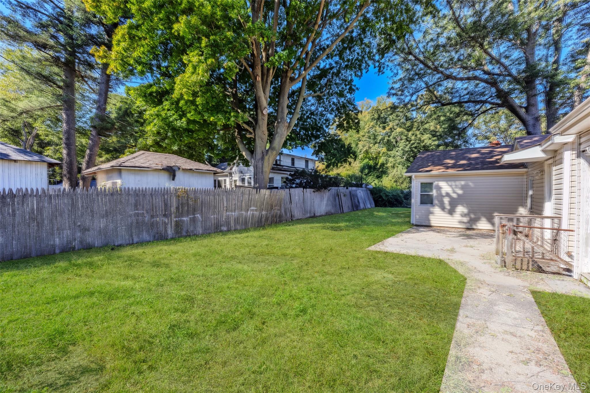 20 Buchanan Avenue – For Sale photo 25