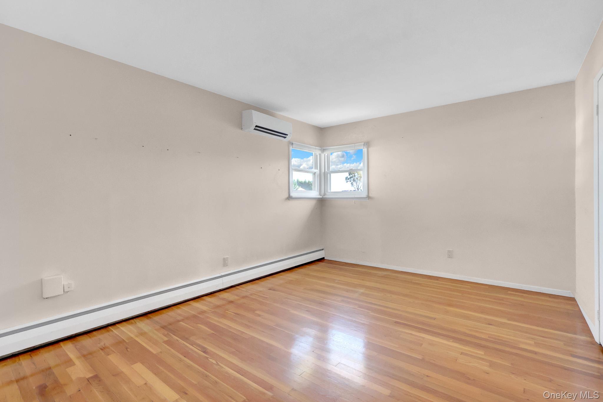 45 Florence Avenue – For Sale photo 7