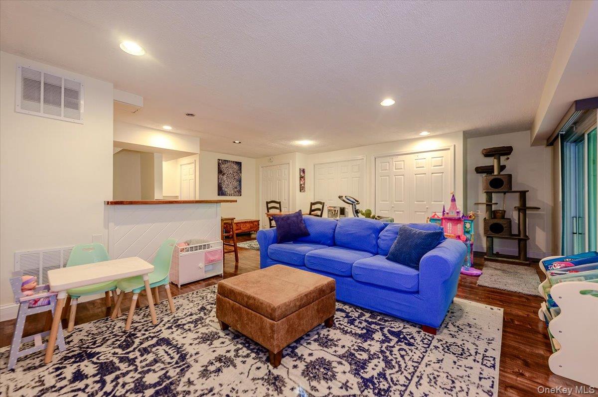 302 Beechwood Lane – For Sale photo 26
