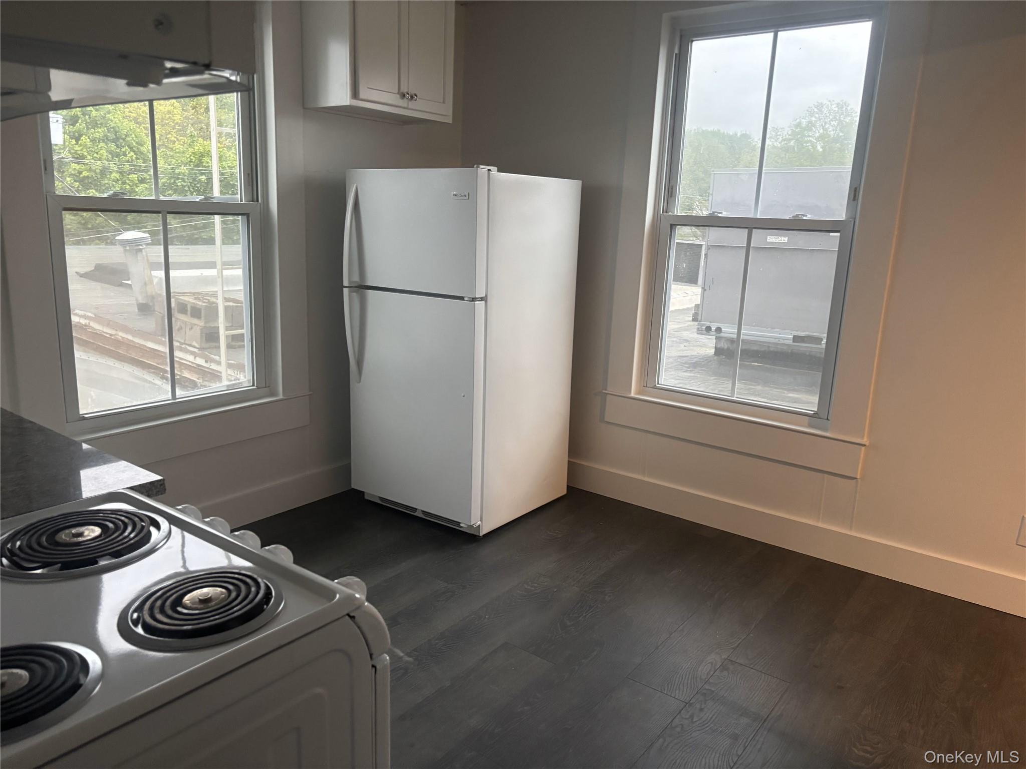 53 Gleneida Avenue, Unit 3N photo 2