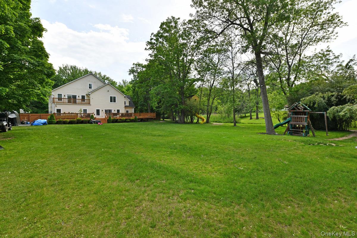 42 Willow Tree Road – For Rent photo 30
