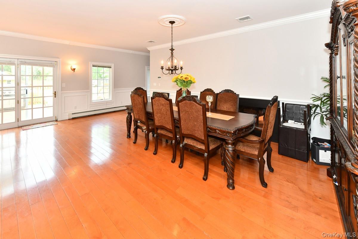42 Willow Tree Road – For Rent photo 10