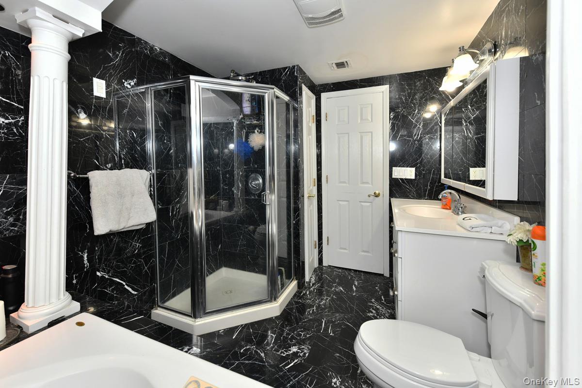 42 Willow Tree Road – For Rent photo 17