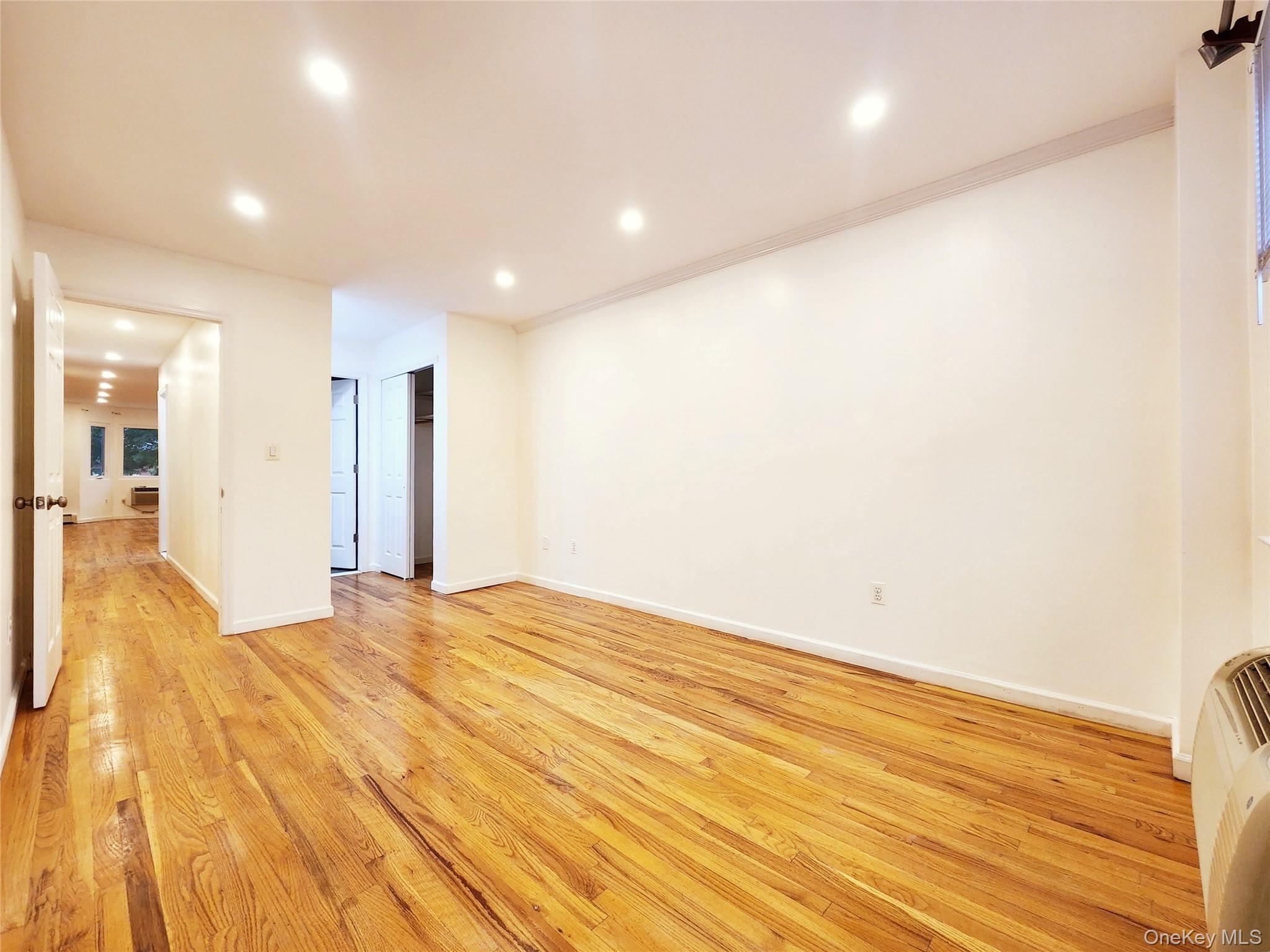 94-08 89 Avenue, Unit 1st Fl photo 12
