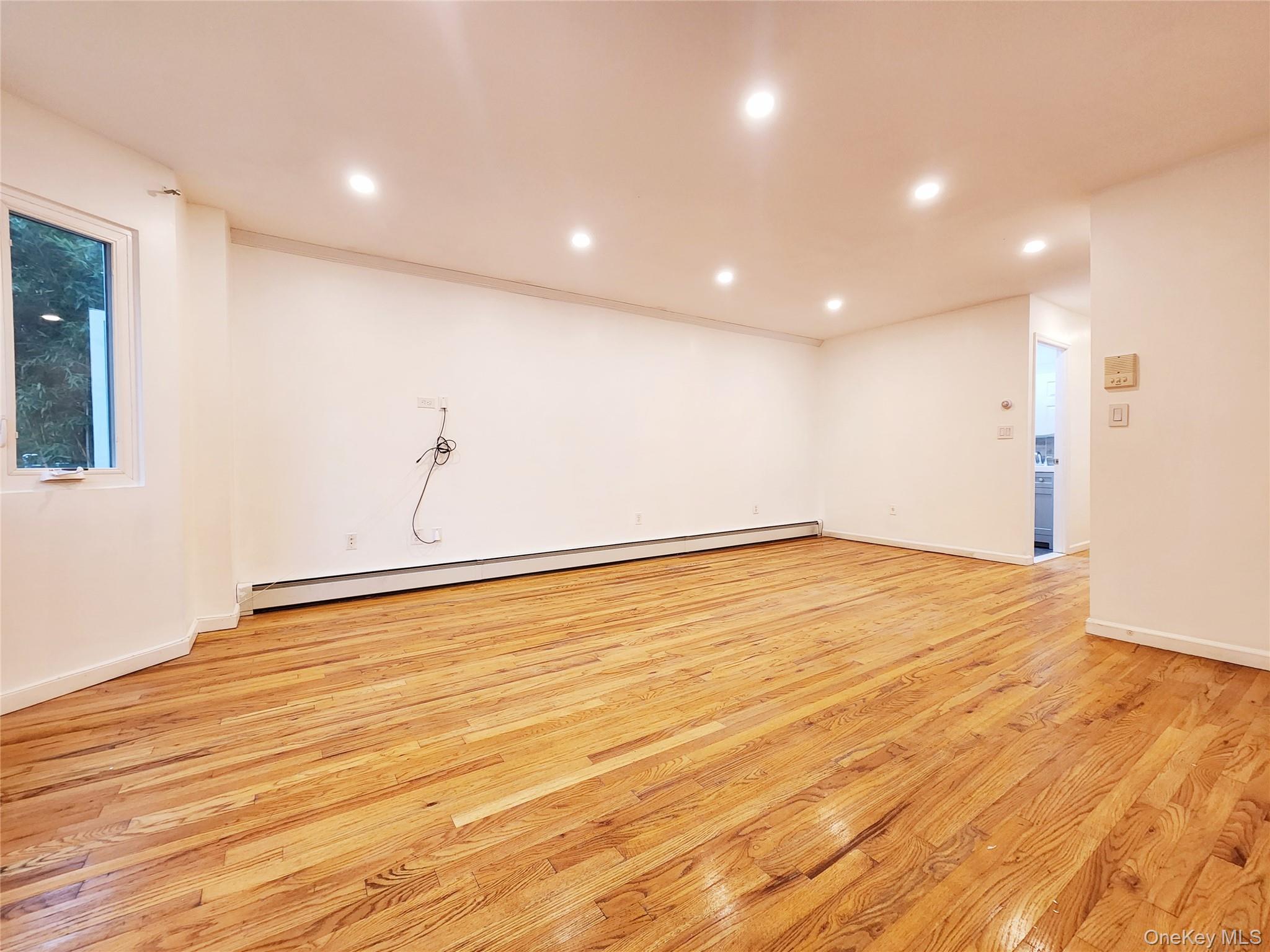 94-08 89 Avenue, Unit 1st Fl photo 5