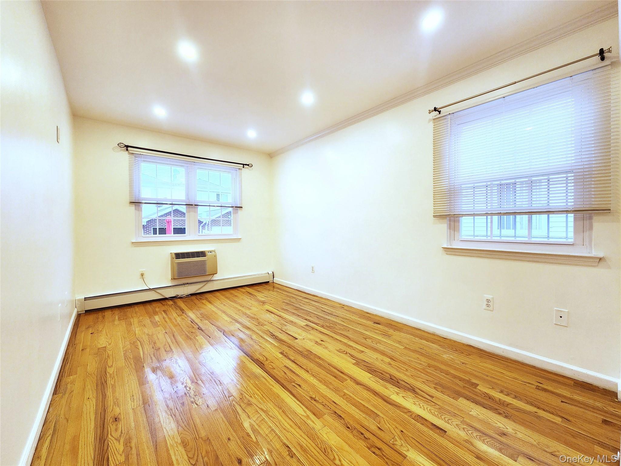 94-08 89 Avenue, Unit 1st Fl photo 17