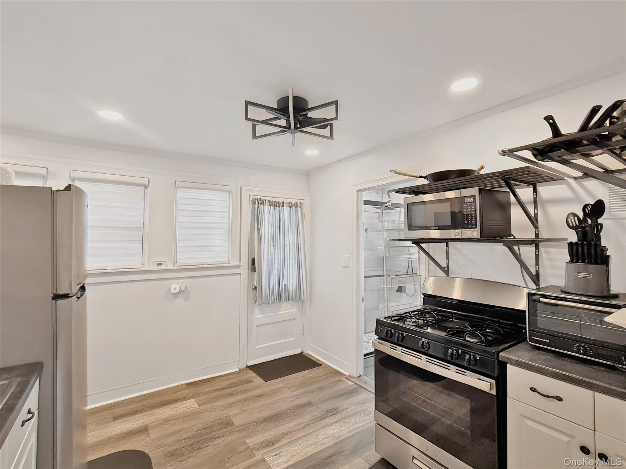 14 Miller Street, Unit C photo 4