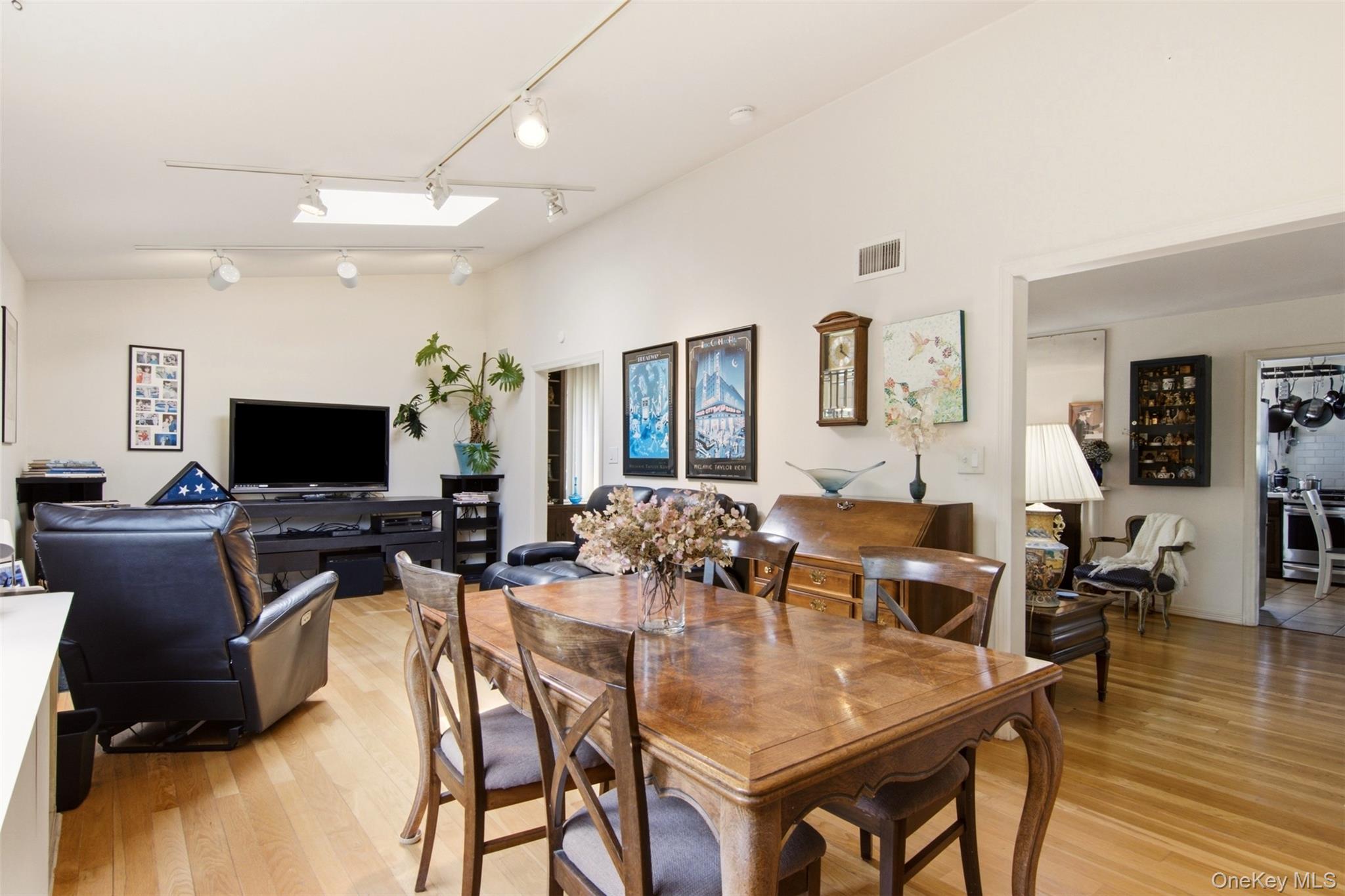 118 Magnolia Street – For Sale photo 12