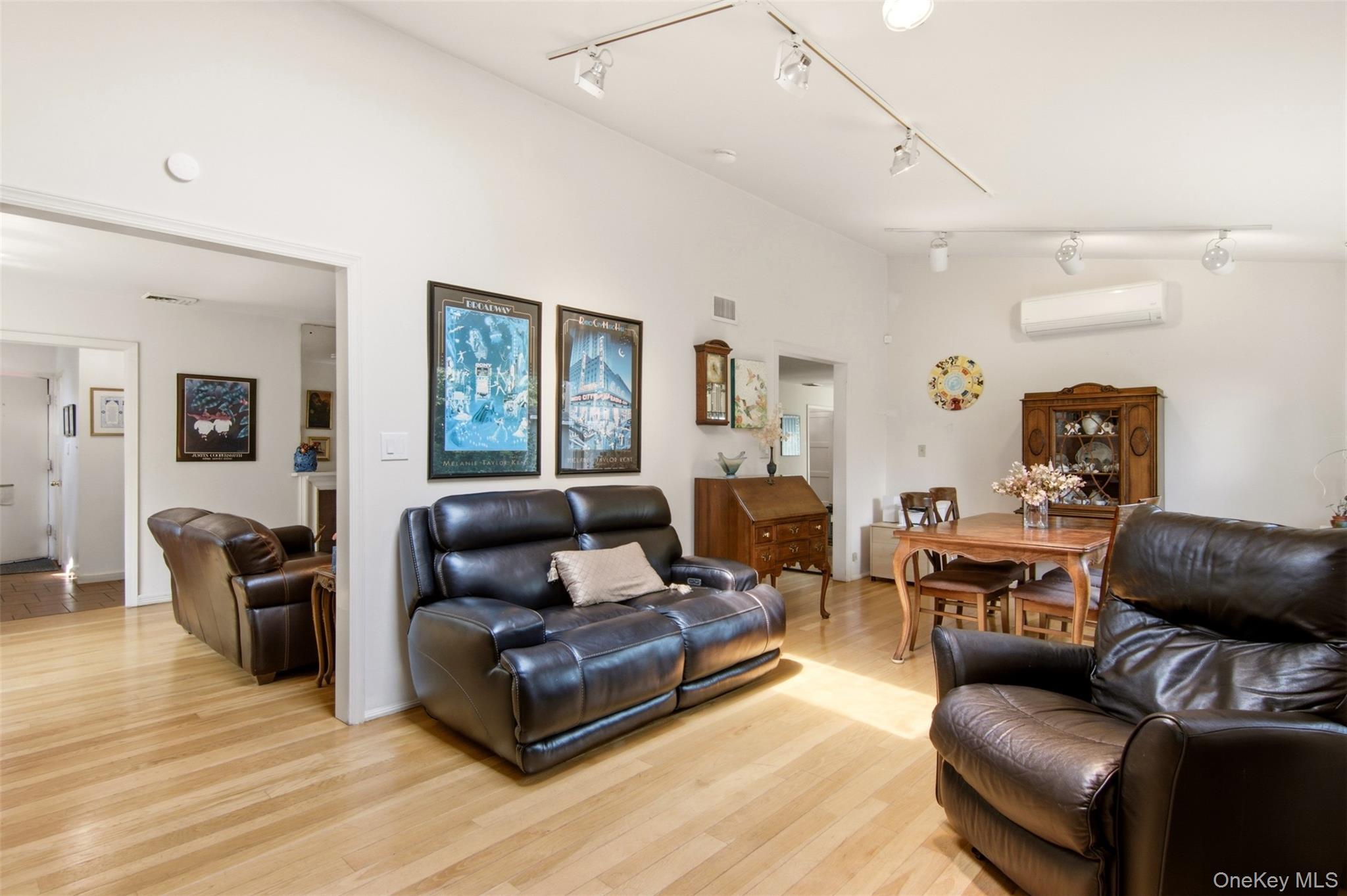 118 Magnolia Street – For Sale photo 7