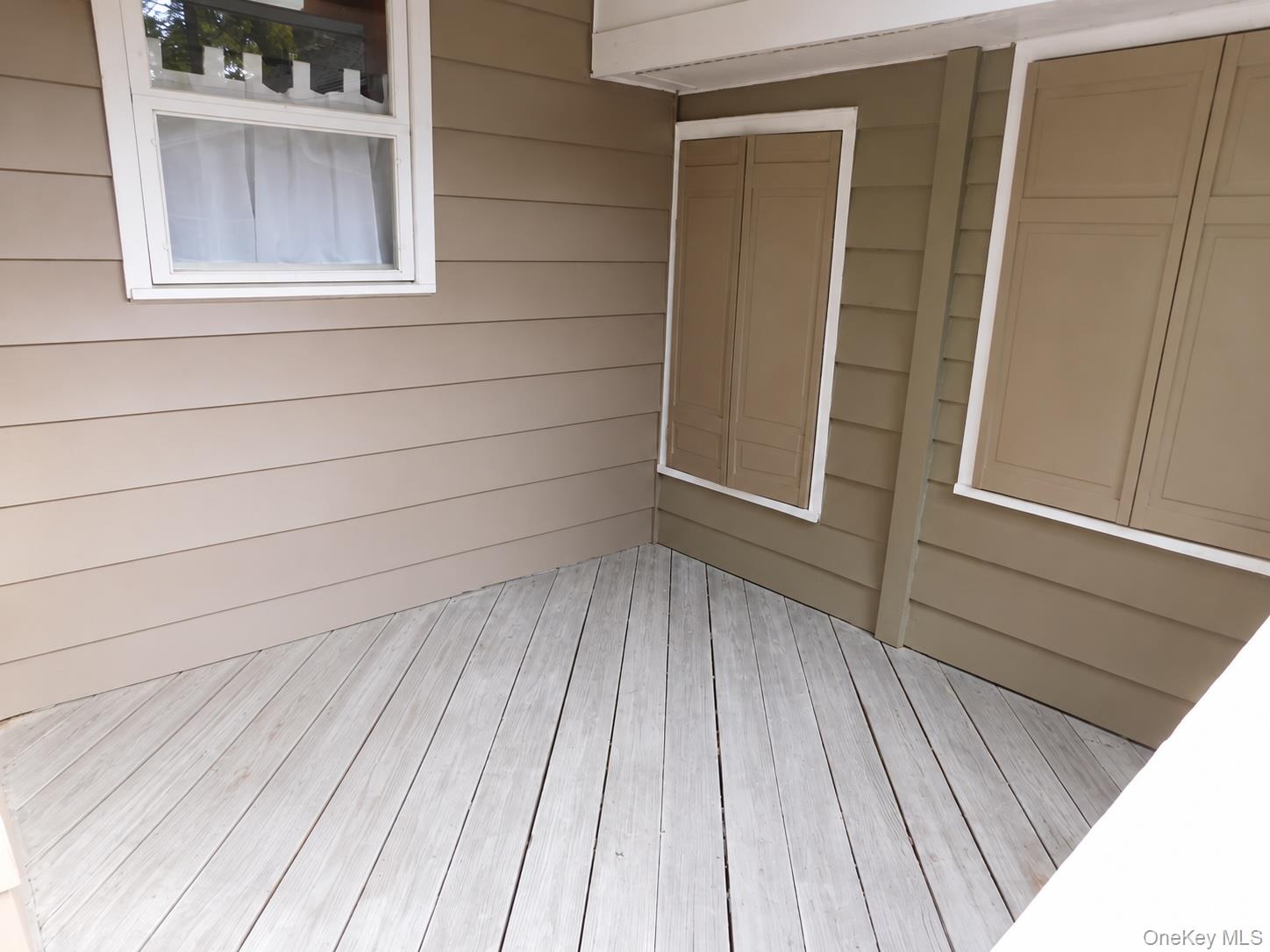 26 Overlook Drive, Unit REAR photo 2