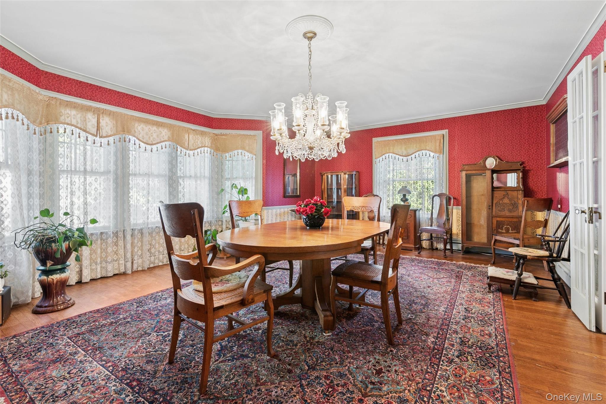 265 Jennings Avenue – For Sale photo 9