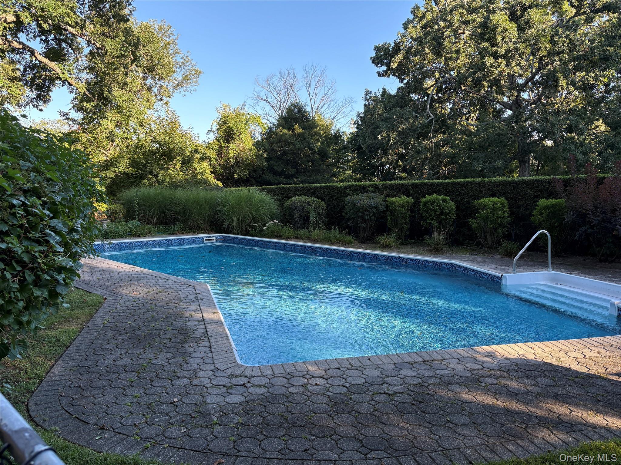 265 Jennings Avenue – For Sale photo 6