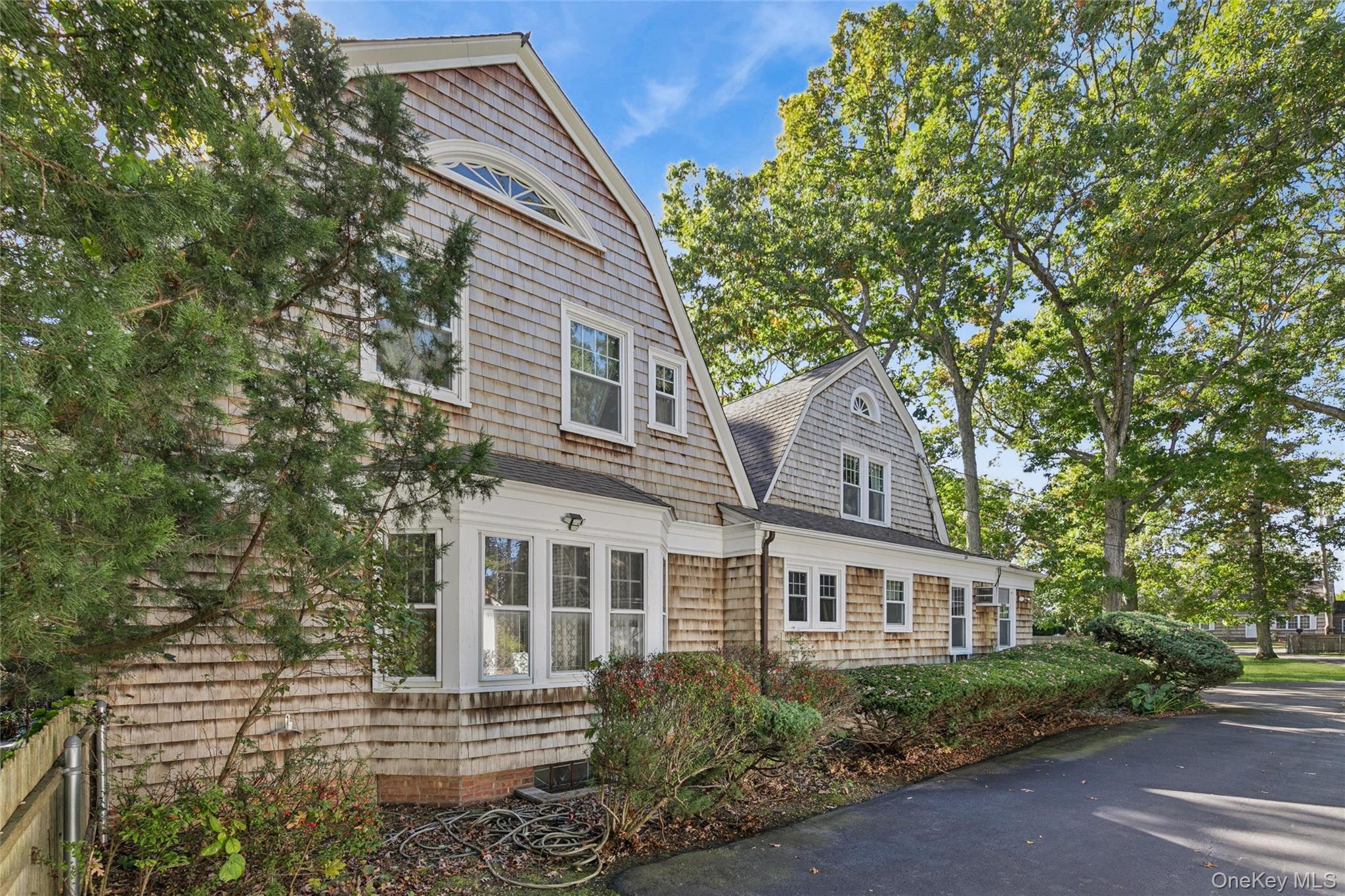 265 Jennings Avenue – For Sale photo 31