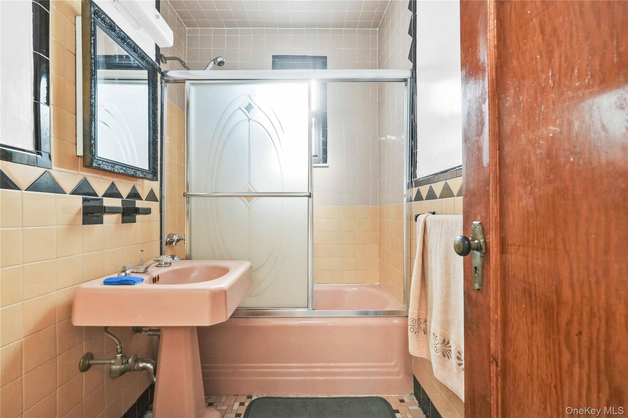35-55 28th Street – For Sale photo 20