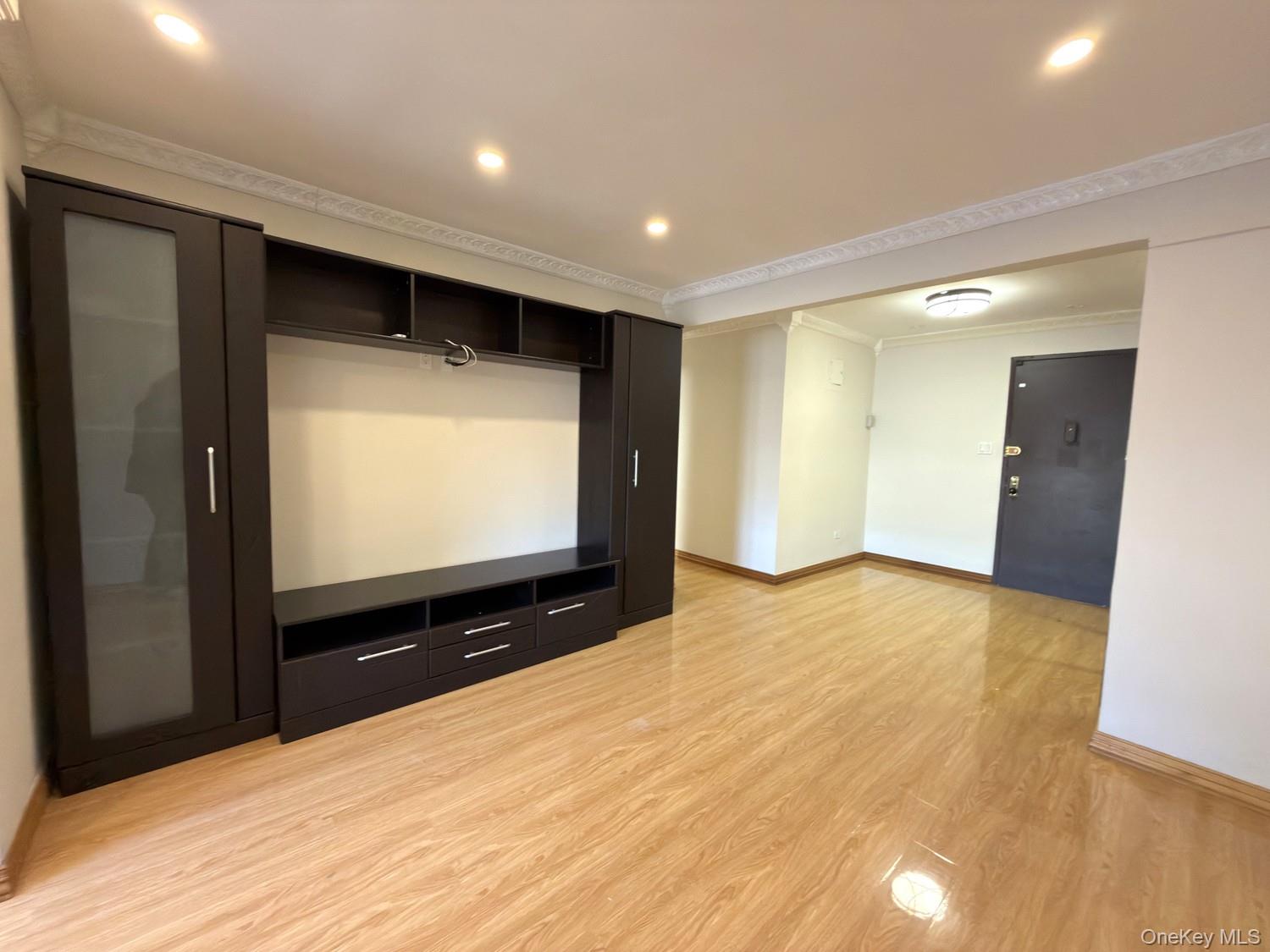 8336 Beverly Road, Unit 5G photo 5