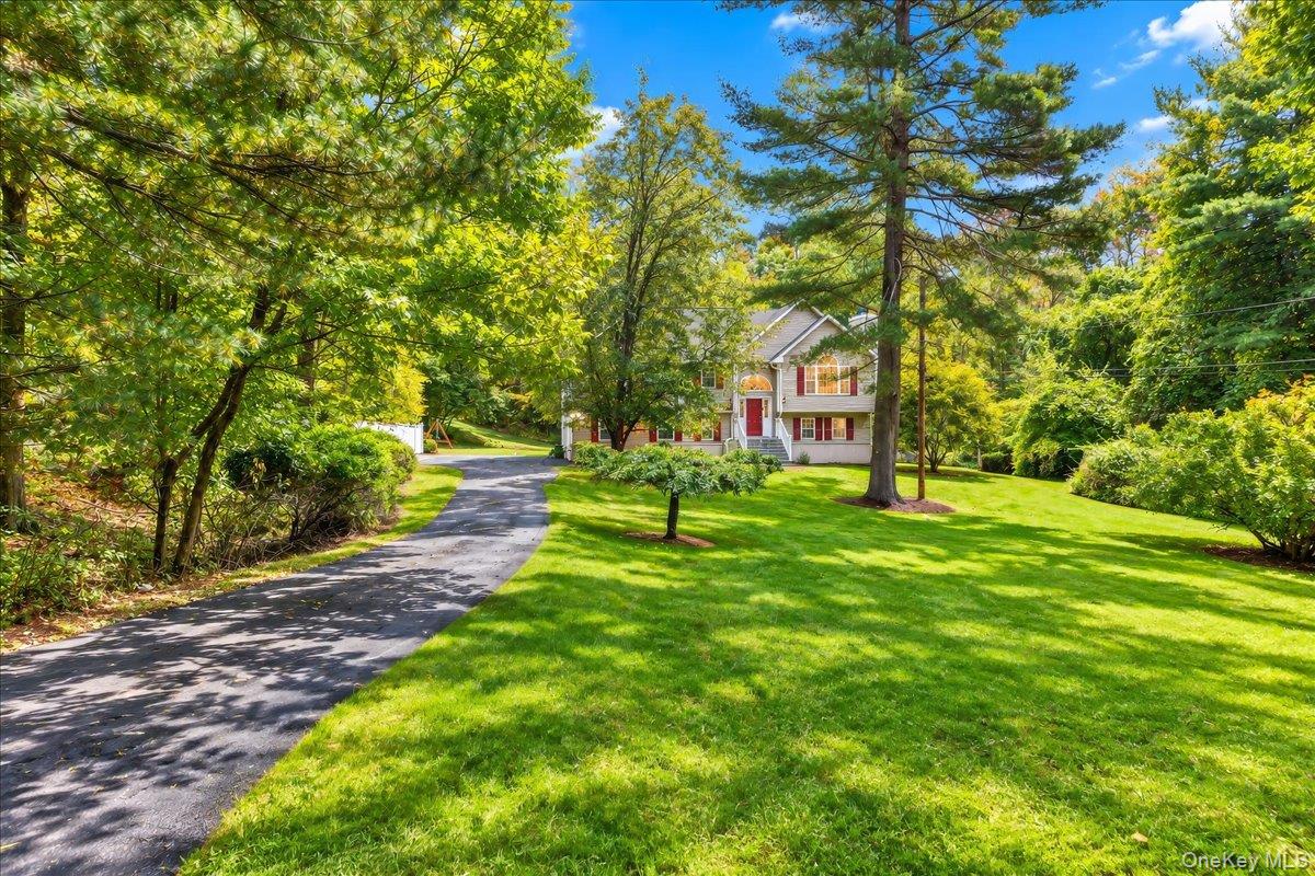 36 Troxell Trail – For Sale photo 3