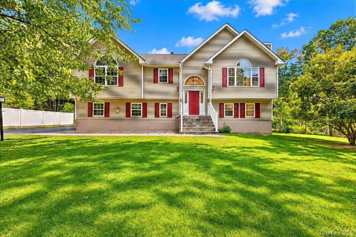 36 Troxell Trail – For Sale