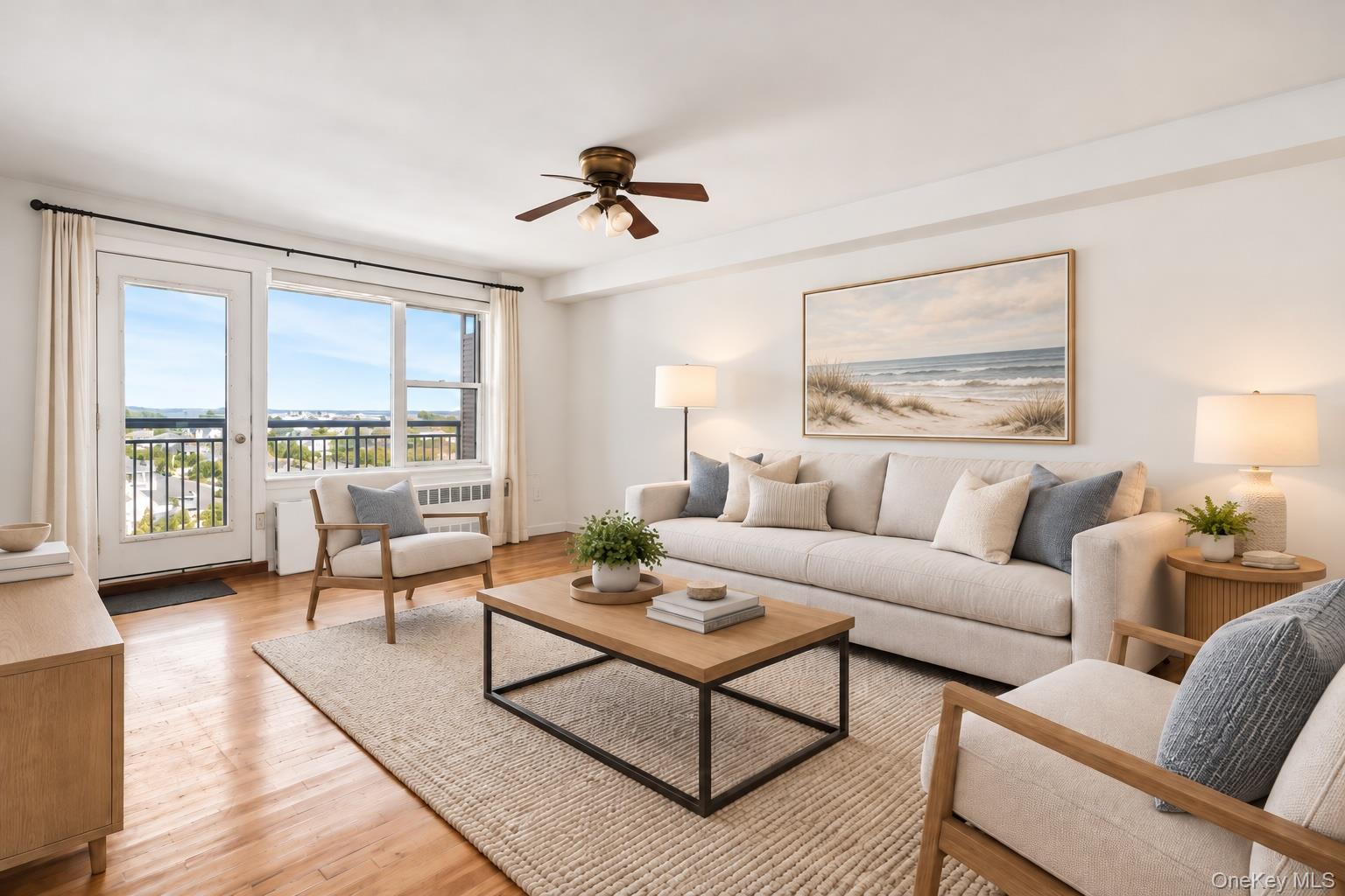 855 E Broadway, Unit 6H photo 4