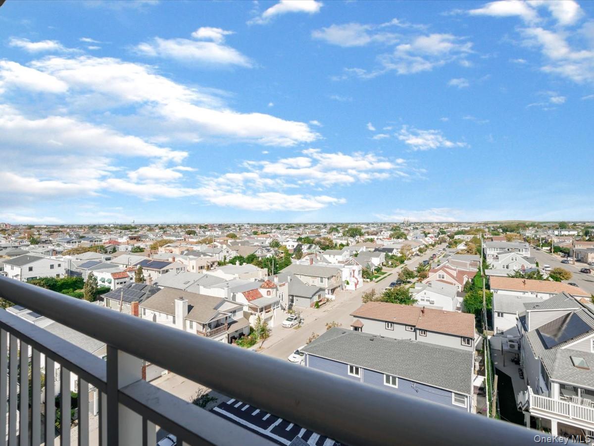 855 E Broadway, Unit 6H photo 10