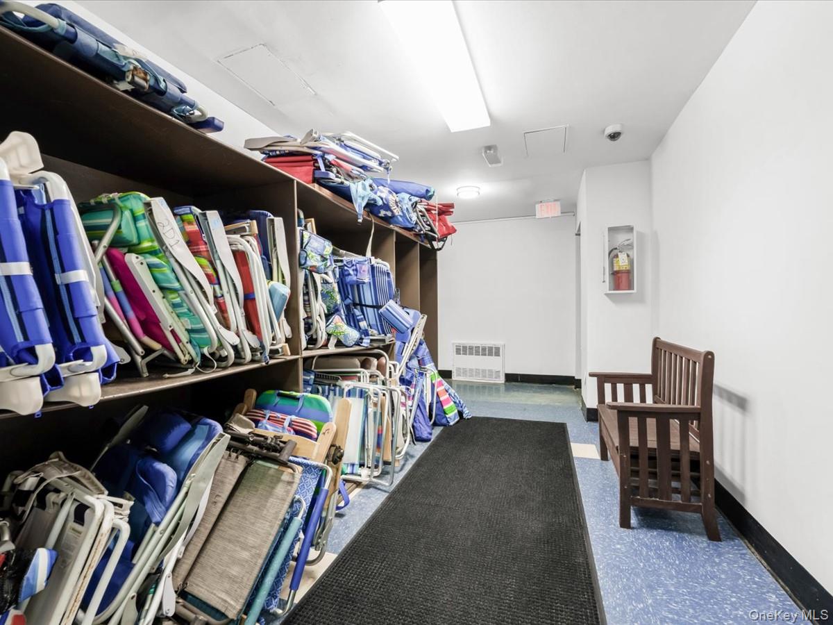 855 E Broadway, Unit 6H photo 19