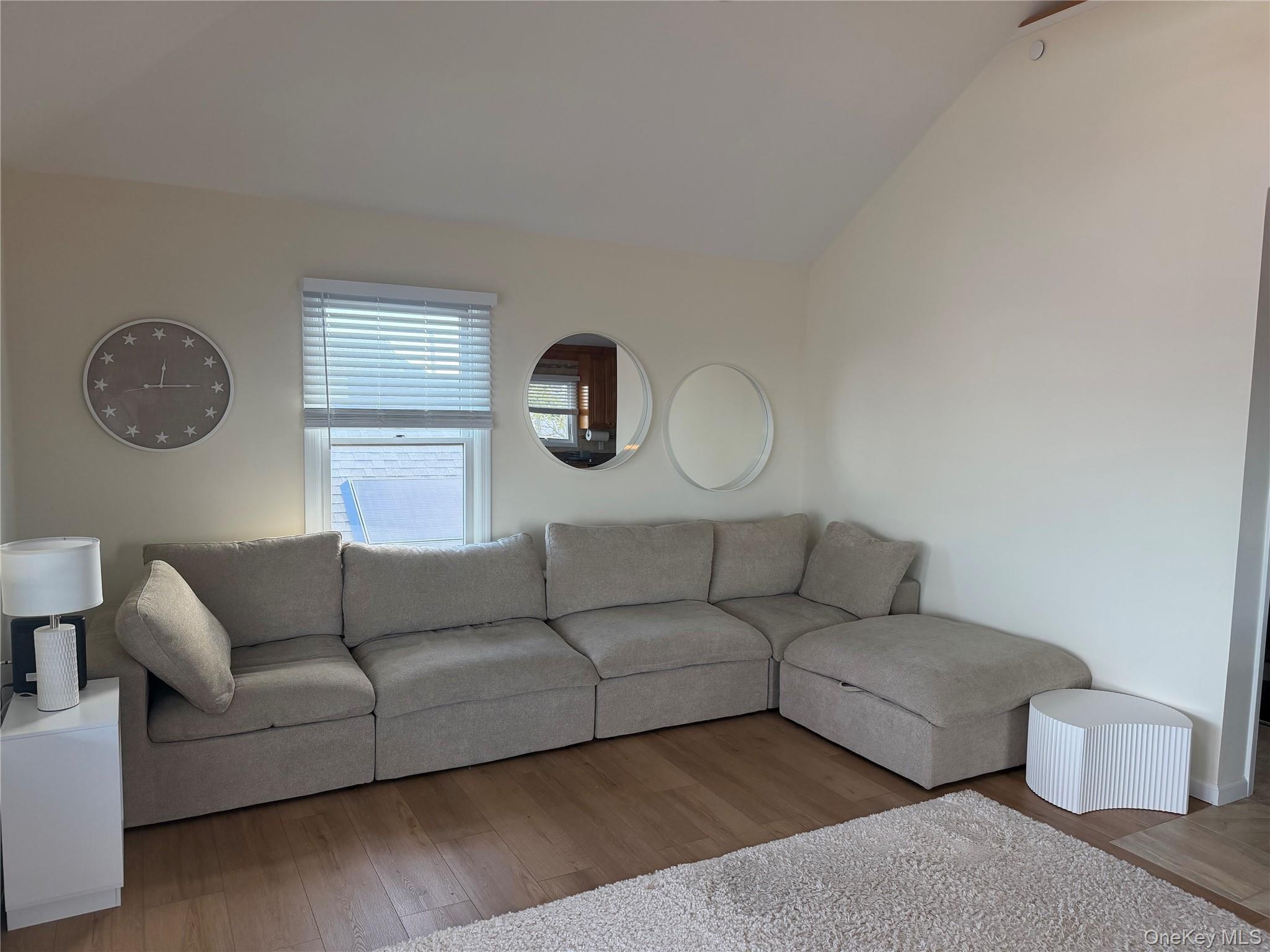 39 Indiana Avenue, Unit 2 photo 3
