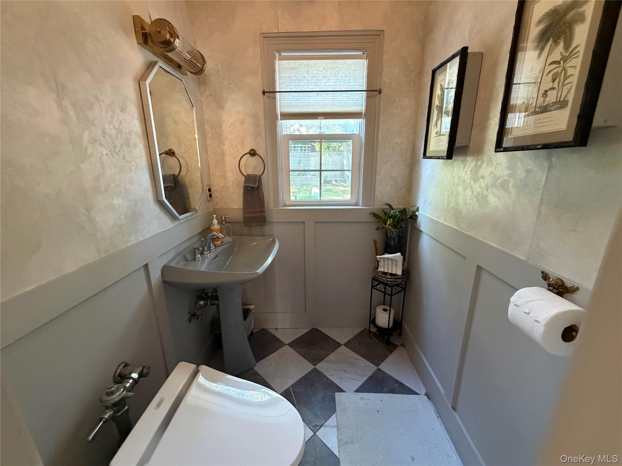 329 Grandview Boulevard – For Rent photo 16