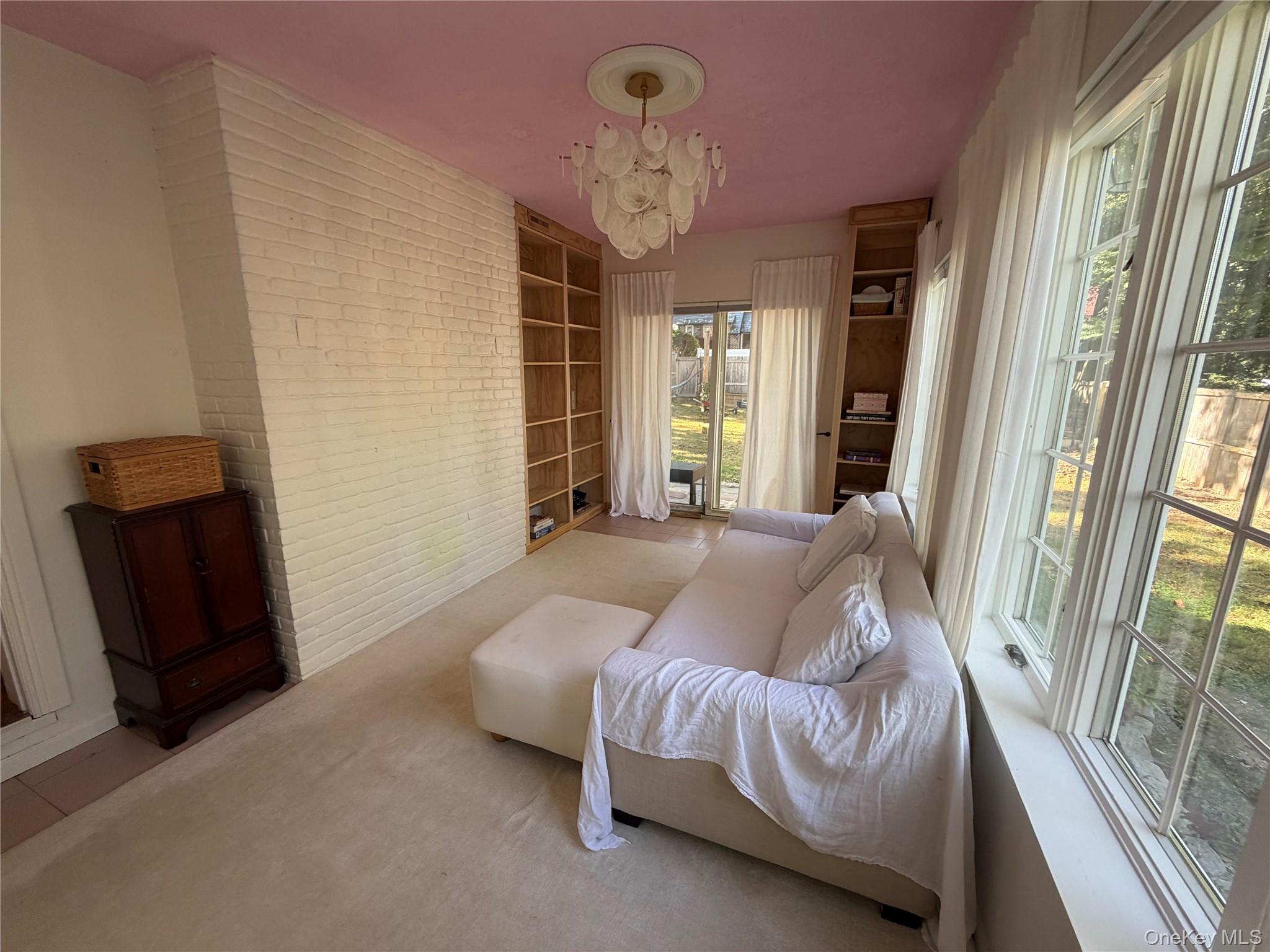 329 Grandview Boulevard – For Rent photo 10
