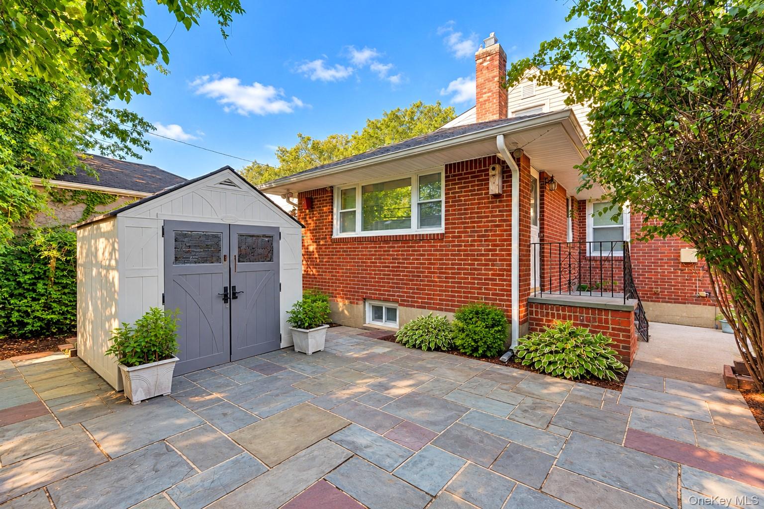 135 Sperry Boulevard – For Sale photo 19