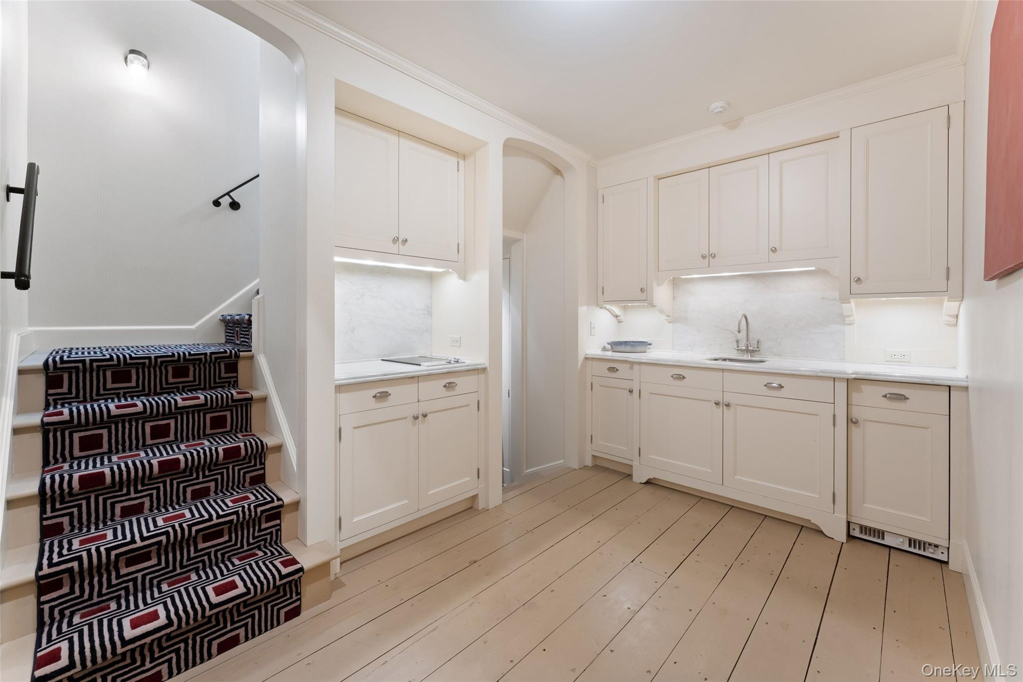 1 Ardsley Avenue E – For Sale photo 26