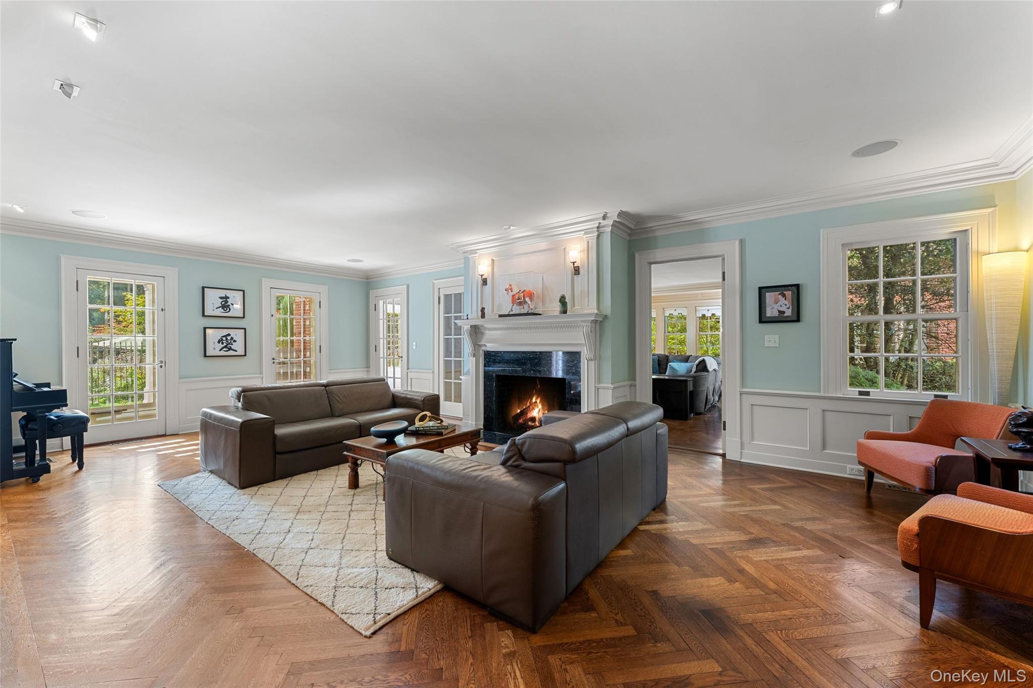 1 Ardsley Avenue E – For Sale photo 6