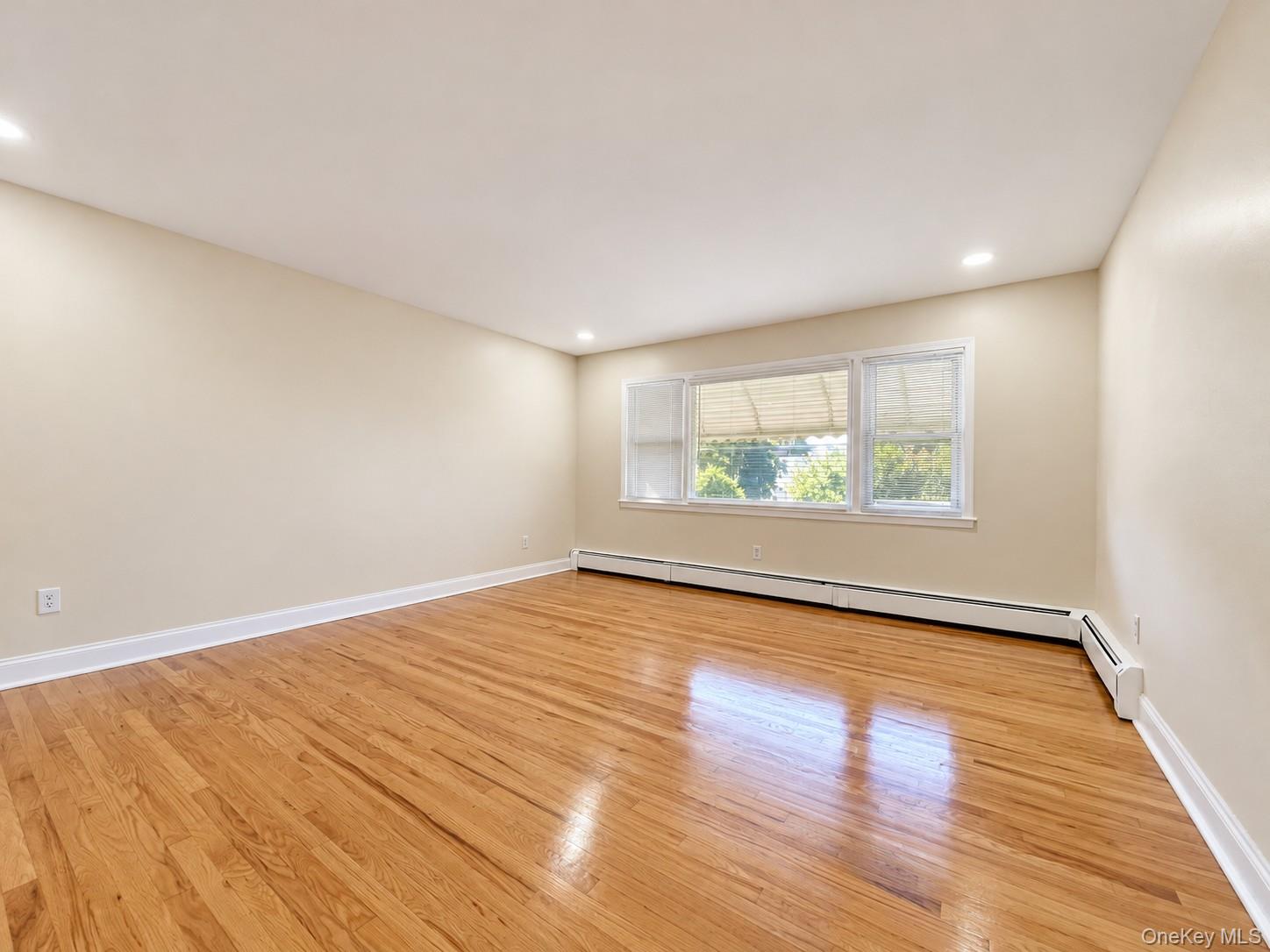 159 Elm Avenue, Unit 1 photo 7