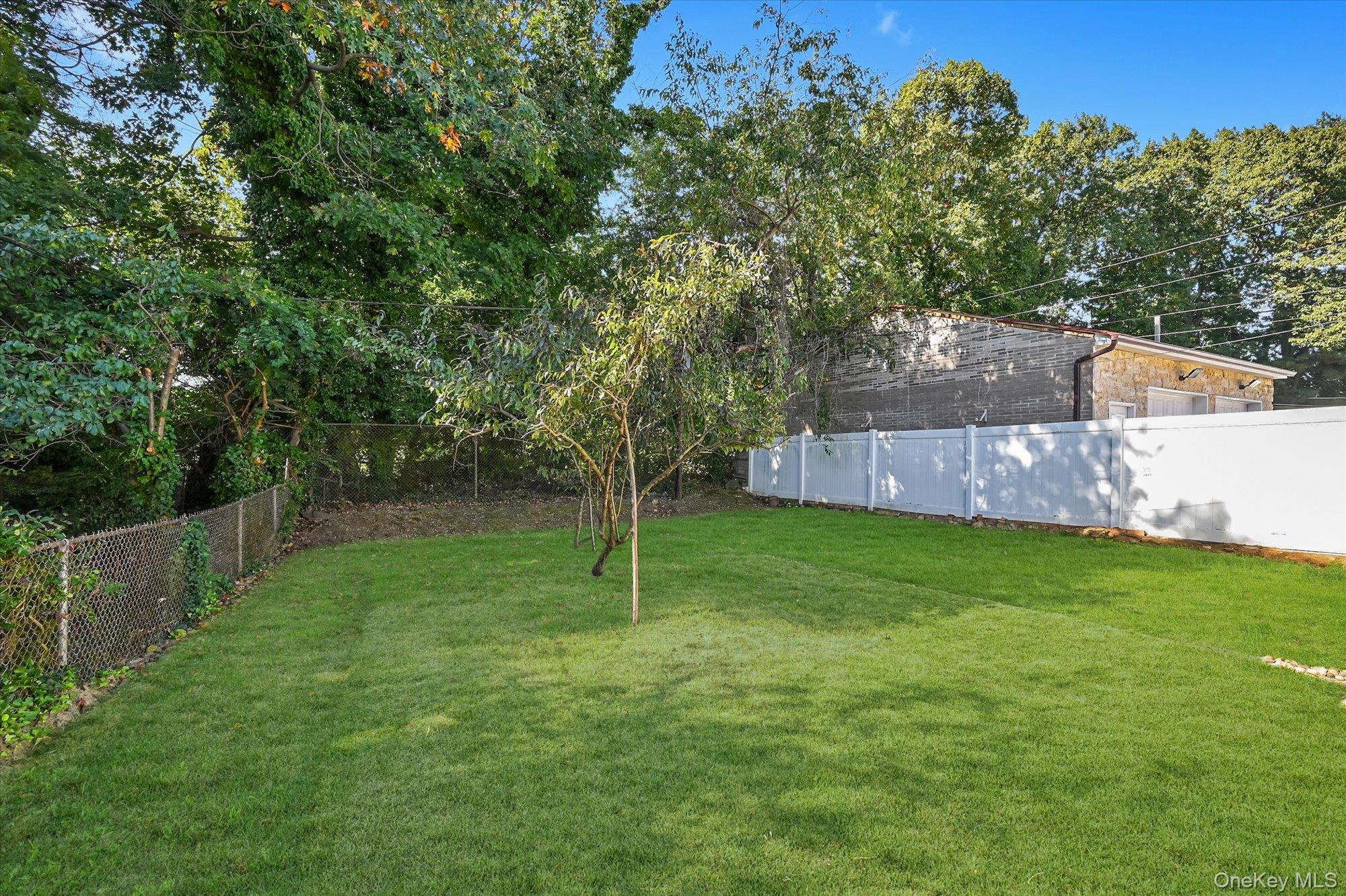 8148 242nd Street – For Sale photo 19