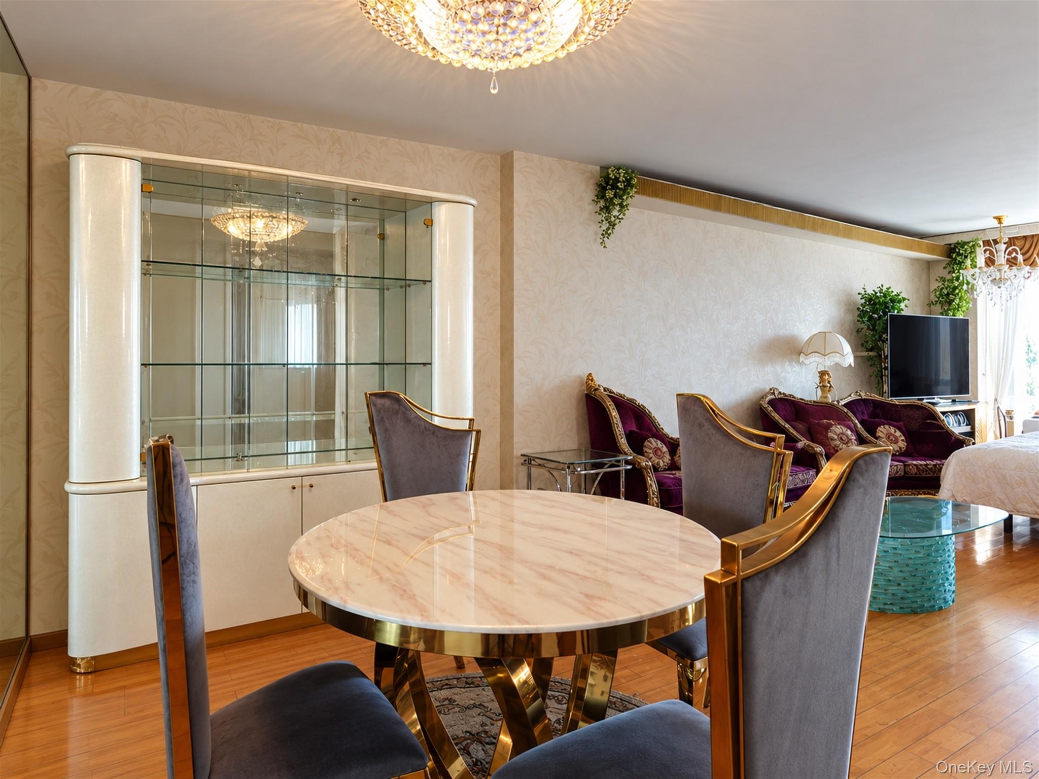 61-20 Grand Central Parkway, Unit C1102 photo 3