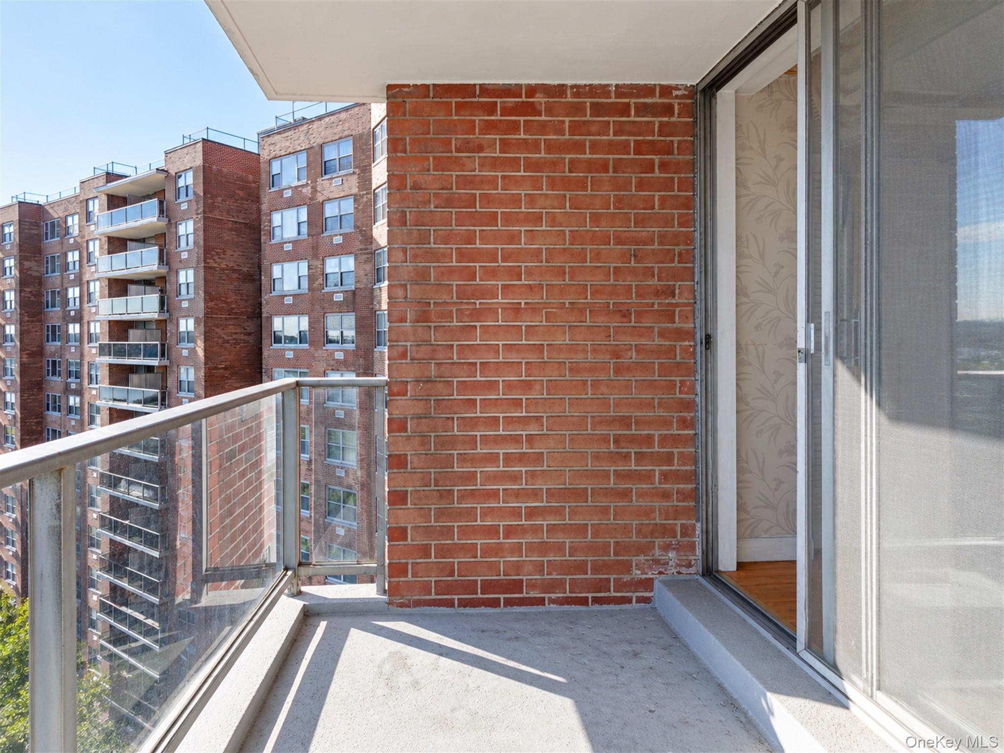 61-20 Grand Central Parkway, Unit C1102 photo 6