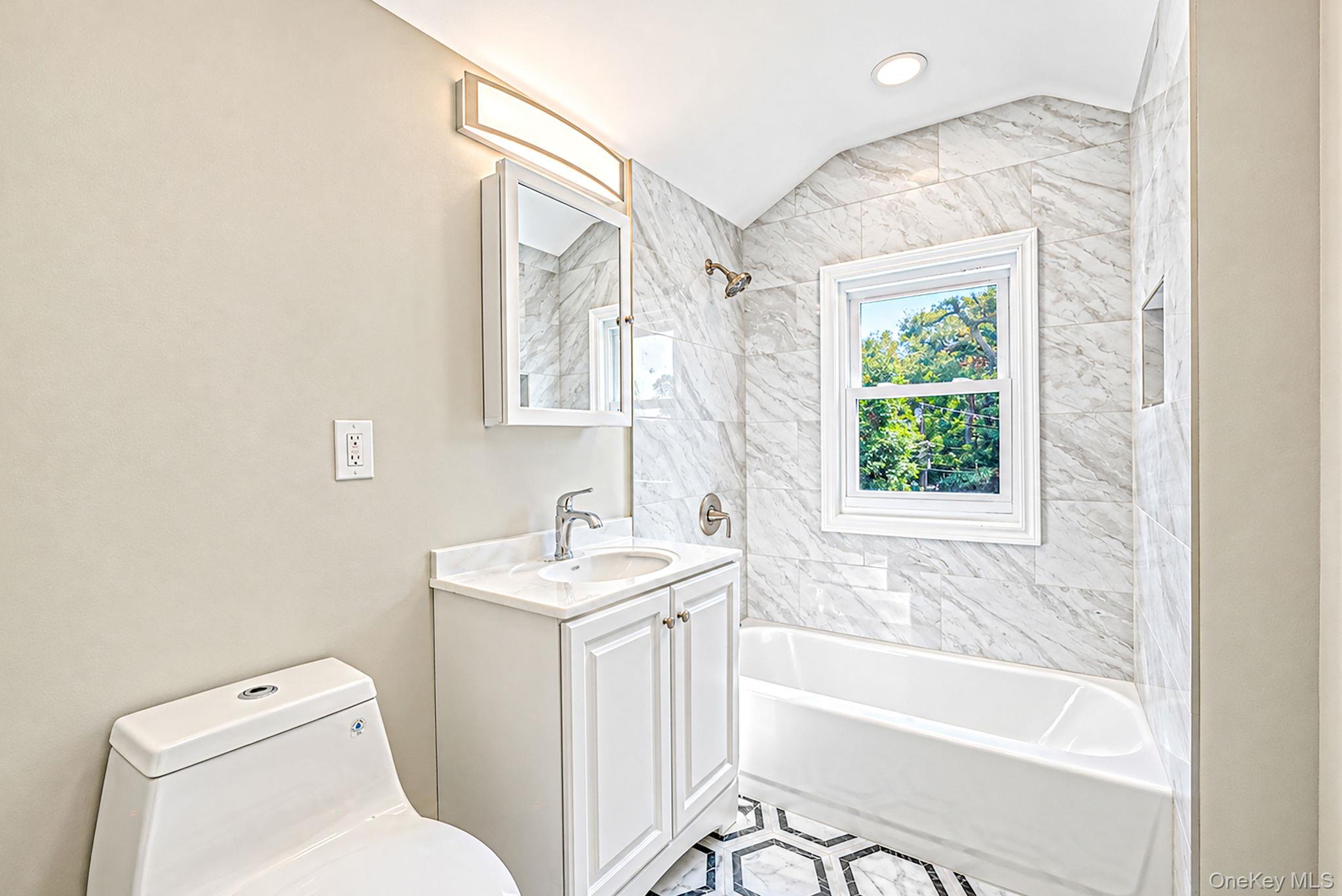566 Stowe Avenue – For Sale photo 18