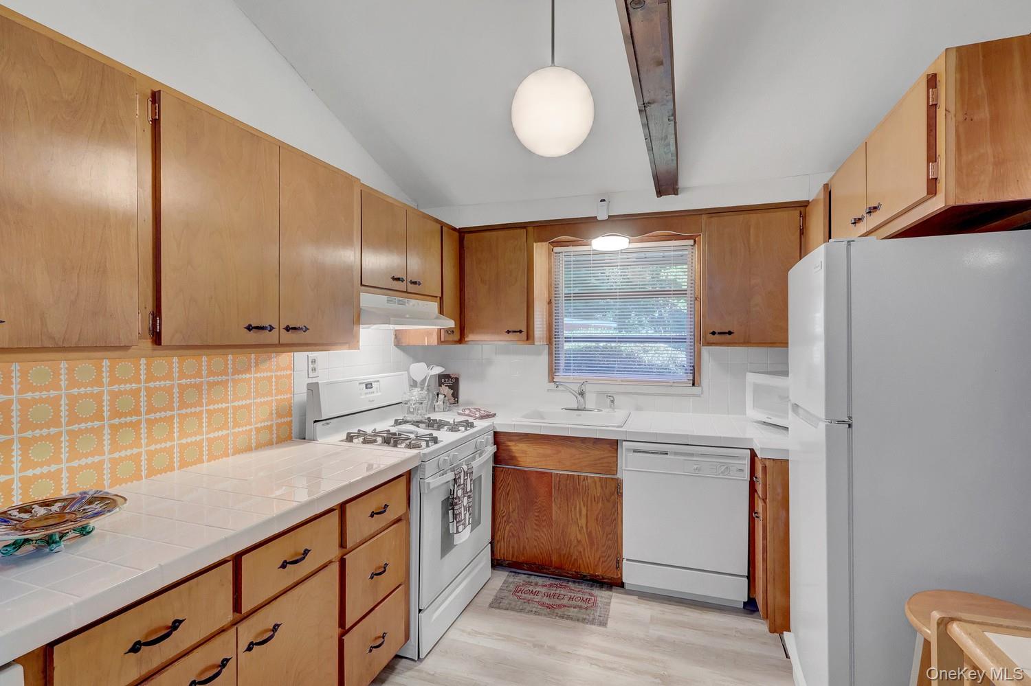 2 Lane I – For Sale photo 24
