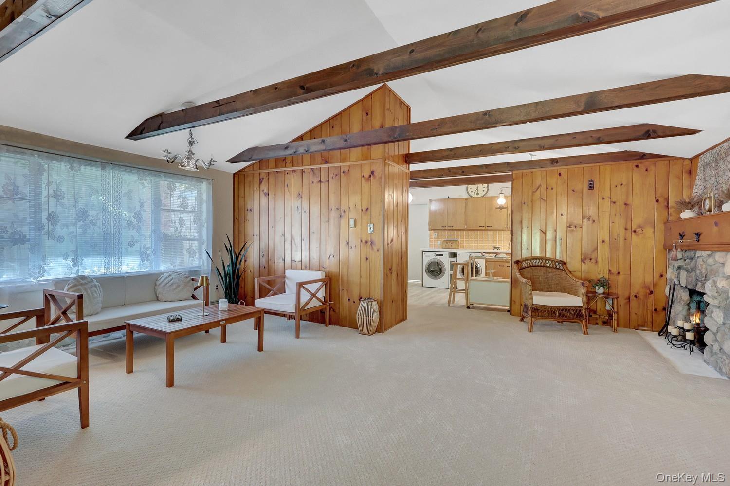 2 Lane I – For Sale photo 15