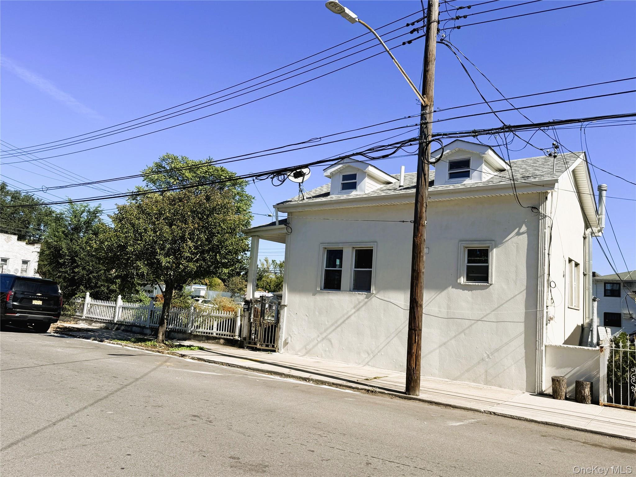 1484 Sutter Avenue – For Sale photo 21